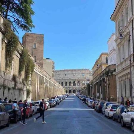Colosseum Charming Stay Rome Exterior photo