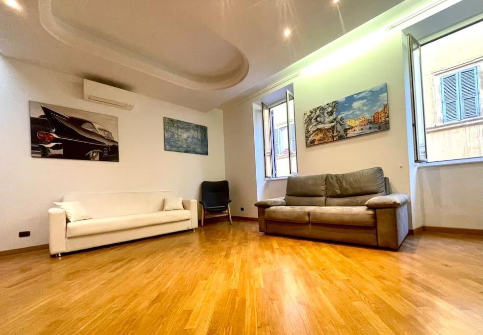 Colosseum Charming Stay Rome Exterior photo